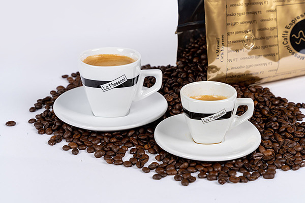 La Messoni Espresso kop en schotel